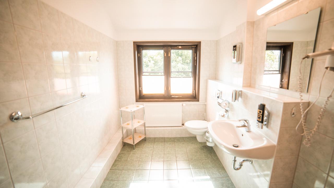 Gasthaus Zur Faehre Greifswald Esterno foto